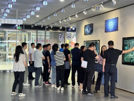 青岛市数字经济培训班前往强脑科技，实在智能，人工智能小镇，图灵小镇参观学习浙江数字经济发展  第10张
