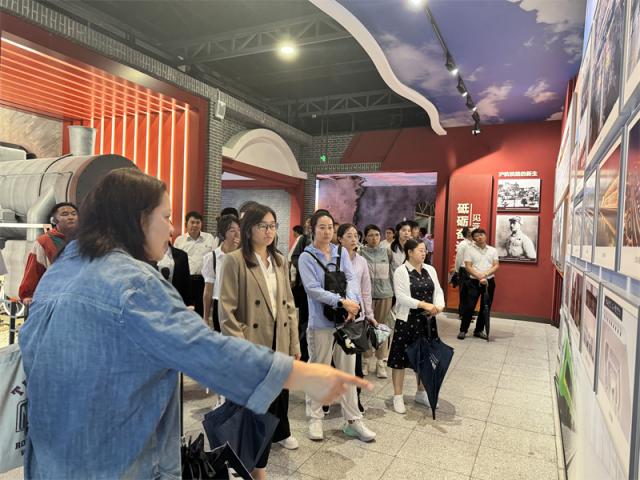 昆明市人大代表考察团前往缪家村，南湖革命纪念馆实地考察学习浙江乡村振兴与红色文化