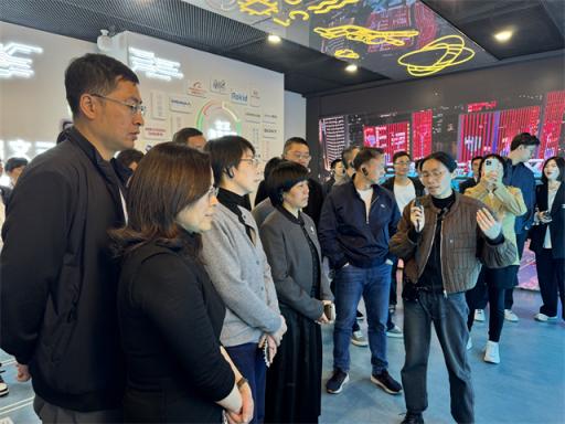 宁波市管干部培训班走进杭州文三数字街区，探索智慧生活新未来  第2张