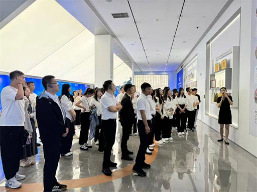 五大连池市干部培训班走进申昊科技，探索工业智能运维新路径  第3张